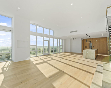 230 W Olympic Boulevard - Photo Thumbnail 21