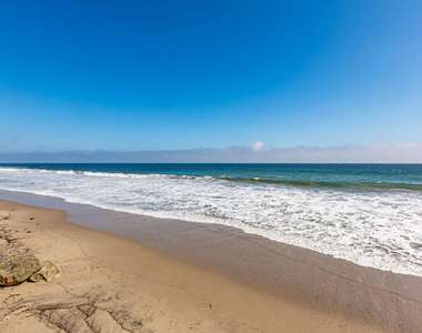 25212 Malibu Road - Photo Thumbnail 6