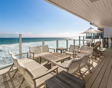 25212 Malibu Road - Photo Thumbnail 10