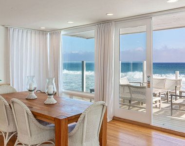 25212 Malibu Road - Photo Thumbnail 20