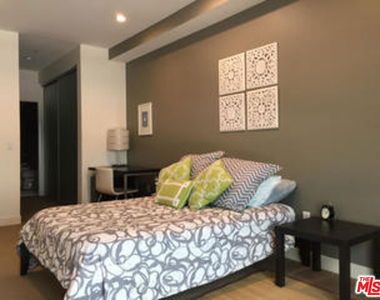 1234 Wilshire Boulevard - Photo Thumbnail 1