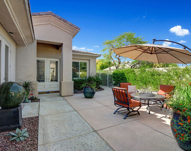 19 Orleans Road - Photo Thumbnail 7