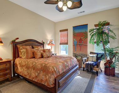 19 Orleans Road - Photo Thumbnail 12