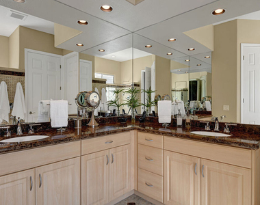 19 Orleans Road - Photo Thumbnail 23