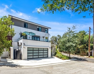 4841 Minden Place - Photo Thumbnail 47