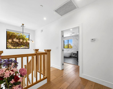 4841 Minden Place - Photo Thumbnail 31