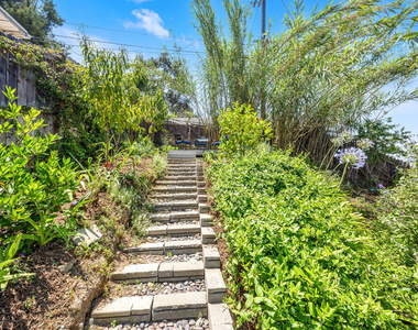 4841 Minden Place - Photo Thumbnail 56