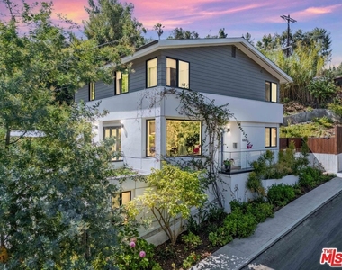 4841 Minden Place - Photo Thumbnail 65