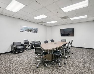 1100 Wilshire Boulevard - Photo Thumbnail 20