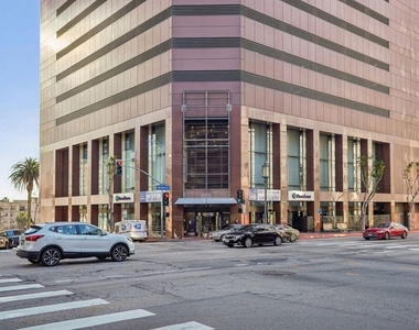 1100 Wilshire Boulevard - Photo Thumbnail 29