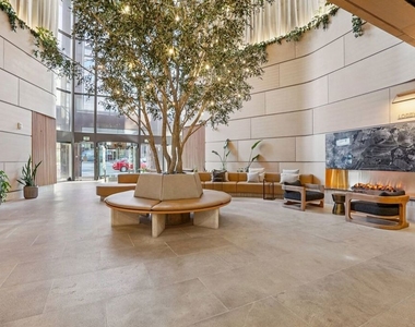 1100 Wilshire Boulevard - Photo Thumbnail 26