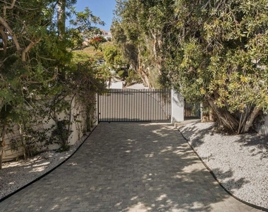3909 Villa Costera - Photo Thumbnail 6