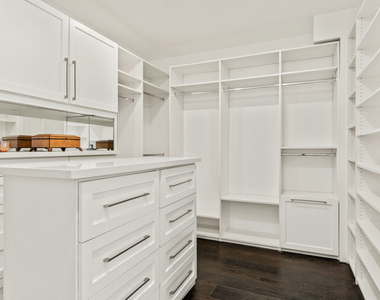 3159 Thatcher Avenue - Photo Thumbnail 35