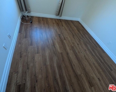 10051 Topanga Canyon Boulevard - Photo Thumbnail 24