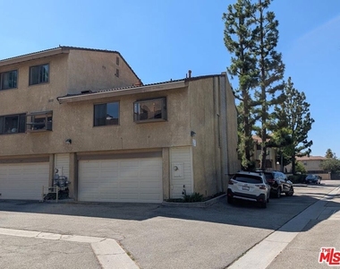 10051 Topanga Canyon Boulevard - Photo Thumbnail 48