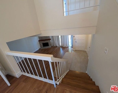 10051 Topanga Canyon Boulevard - Photo Thumbnail 8