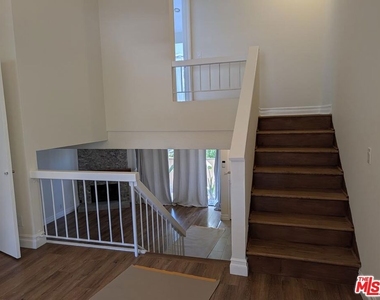 10051 Topanga Canyon Boulevard - Photo Thumbnail 31