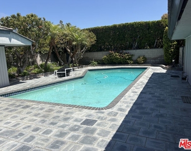 2915 Setting Sun Drive - Photo Thumbnail 2