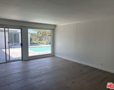 2915 Setting Sun Drive - Photo Thumbnail 20