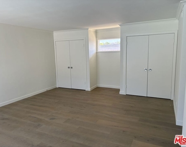 2915 Setting Sun Drive - Photo Thumbnail 21