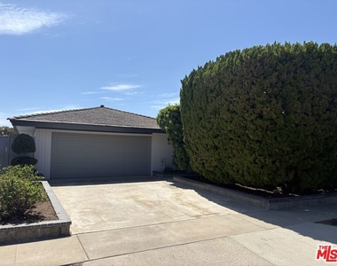 2915 Setting Sun Drive - Photo Thumbnail 14