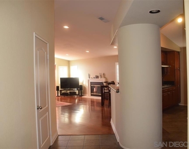 10872 Hasbrook Rd - Photo Thumbnail 2