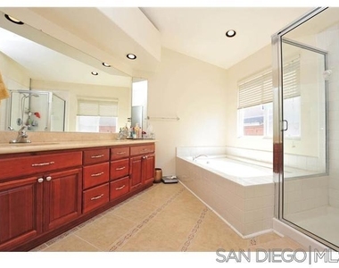 10872 Hasbrook Rd - Photo Thumbnail 7