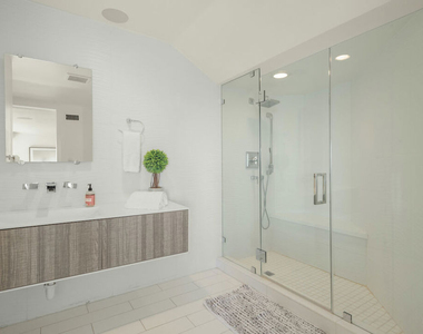 2231 Sunset Plaza Drive - Photo Thumbnail 29