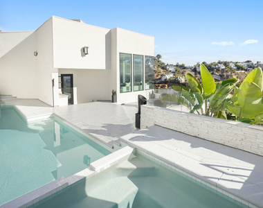 2231 Sunset Plaza Drive - Photo Thumbnail 1