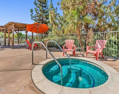 315 Westlake Vista Lane - Photo Thumbnail 43