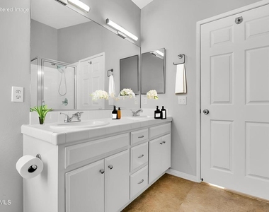 315 Westlake Vista Lane - Photo Thumbnail 36