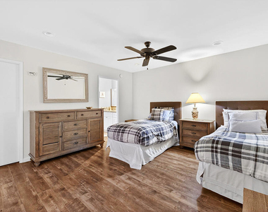 42430 Adams Street - Photo Thumbnail 15