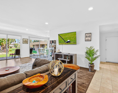 42430 Adams Street - Photo Thumbnail 7