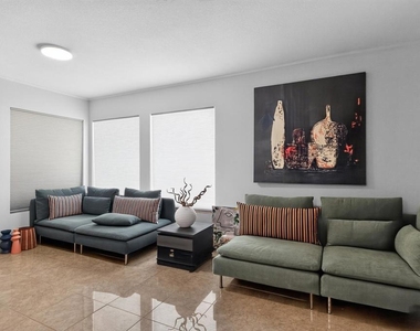70325 Mottle Circle - Photo Thumbnail 9