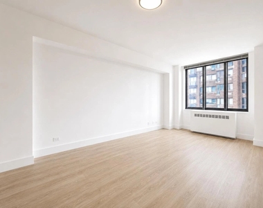 1735 York Avenue - Photo Thumbnail 1