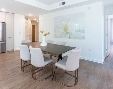 4885 Edgemoor Ln - Photo Thumbnail 7