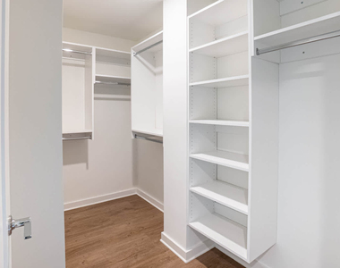 4885 Edgemoor Ln - Photo Thumbnail 19