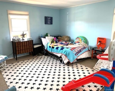 101 Harding Avenue - Photo Thumbnail 16