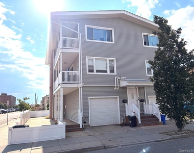 101 Harding Avenue - Photo Thumbnail 1