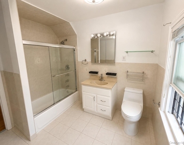 116-24 220th Street - Photo Thumbnail 5