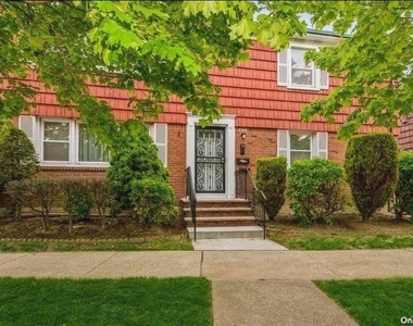 83-08 Langdale Street - Photo Thumbnail 11