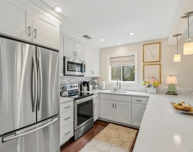149 Flintlock Way - Photo Thumbnail 10