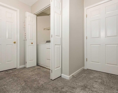 52 Schenck Avenue - Photo Thumbnail 23
