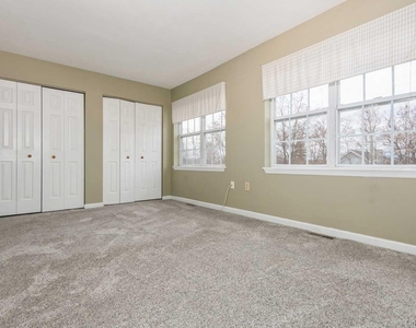 52 Schenck Avenue - Photo Thumbnail 26