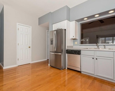52 Schenck Avenue - Photo Thumbnail 13