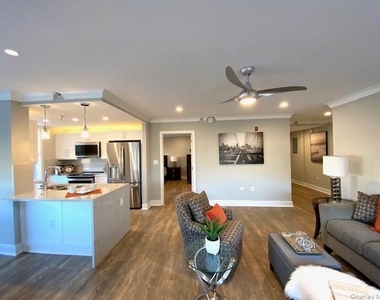 1100 Avalon Street - Photo Thumbnail 2