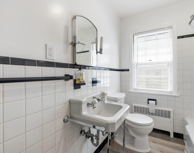52 Fountain Place - Photo Thumbnail 12