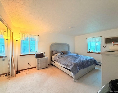 2 Fortune Road W - Photo Thumbnail 9