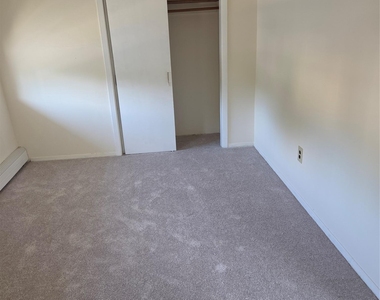 119 W Railroad Avenue - Photo Thumbnail 6
