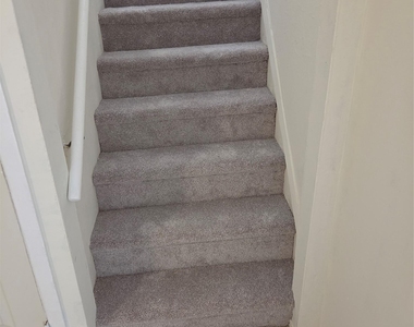 119 W Railroad Avenue - Photo Thumbnail 4